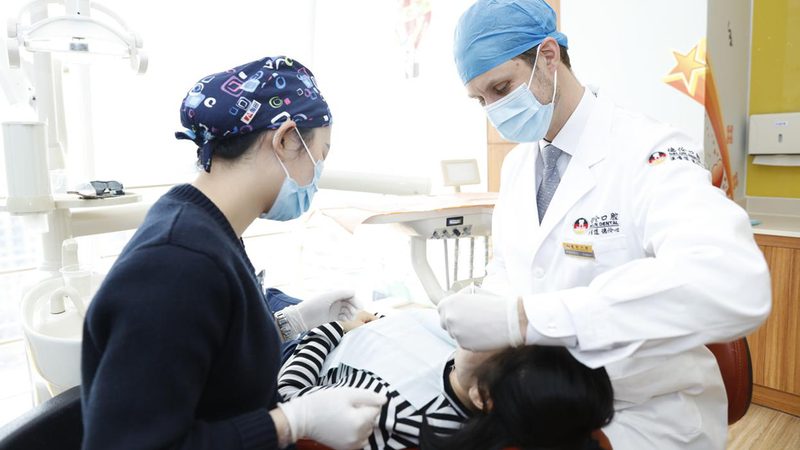 全口洗牙价格之谜：揭秘影响费用的五大因素**